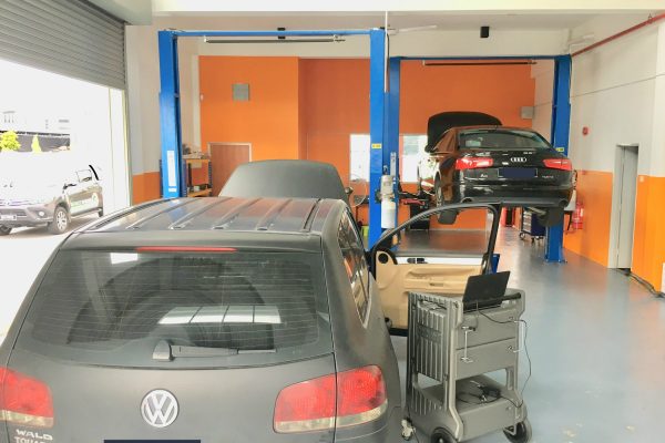 gforce garage - Car Service Centre - Bukit Raja - Setia Alam - Klang - Mercedes-Benz - Audi - porsche - BMW - Volkswagen - car specialist - workshop (10)